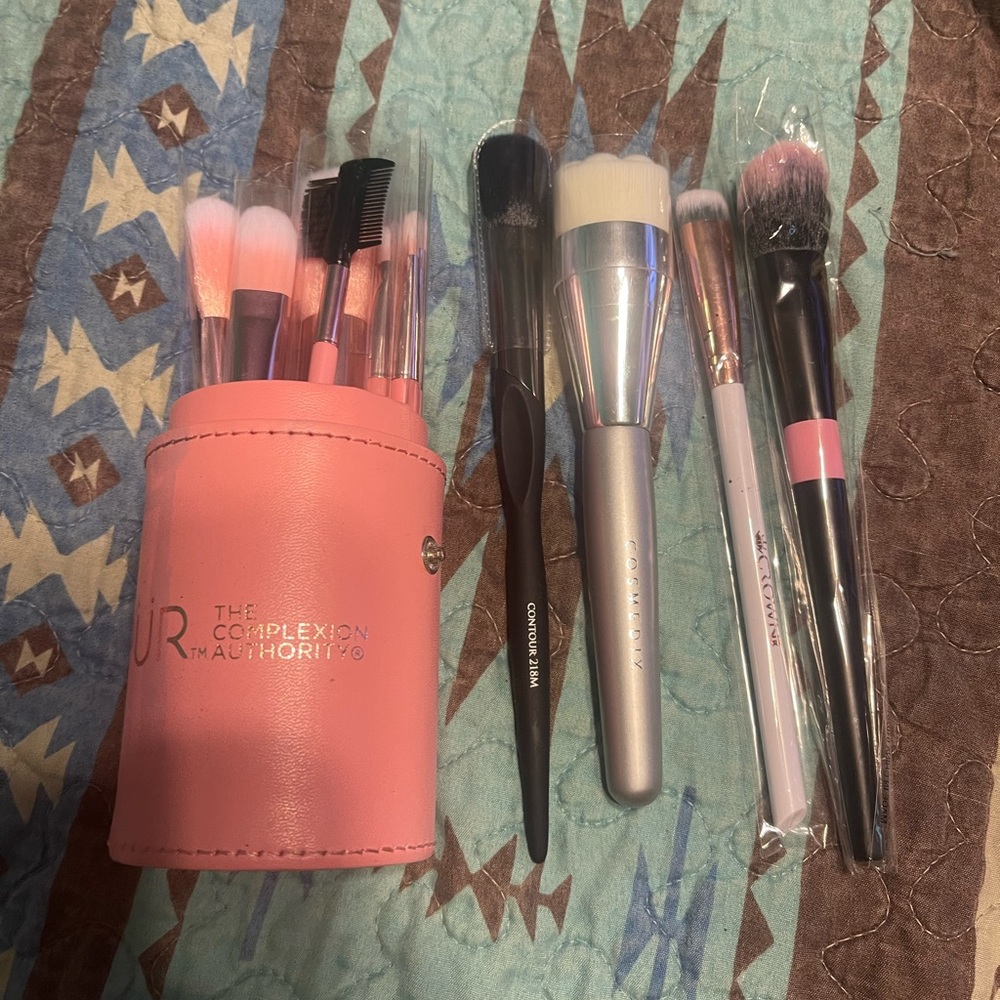 19 piece brush bundle